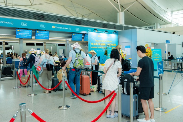 Vietnam Airlines khai trương đường bay thẳng Tp.HCM – Bali: Đón đầu làn sóng du lịch giữa Việt Nam và Indonesia- Ảnh 1. Vietnam Airlines khai trương đường bay thẳng Tp.HCM – Bali: Đón đầu làn sóng du lịch giữa Việt Nam và Indonesia- Ảnh 1.