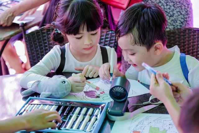 Tưng bừng ngày 1/6: Hành trình kỳ thú ở Xứ sở thần tiên- Ảnh 1. Tưng bừng ngày 1/6: Hành trình kỳ thú ở Xứ sở thần tiên- Ảnh 1.