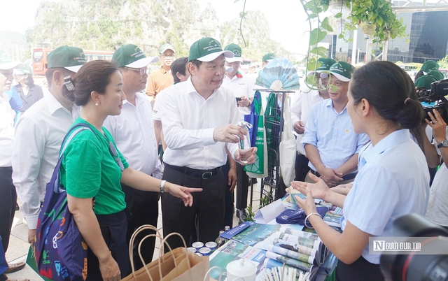 Cảnh báo ô nhiễm rác thải nhựa- Ảnh 2. Cảnh báo ô nhiễm rác thải nhựa- Ảnh 2.