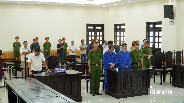 Bản án cho 2 phó giám đốc nhận hối lộ, làm khống hồ sơ tại trung tâm đăng kiểm ở Bình Thuận- Ảnh 1. Bản án cho 2 phó giám đốc nhận hối lộ, làm khống hồ sơ tại trung tâm đăng kiểm ở Bình Thuận- Ảnh 1.