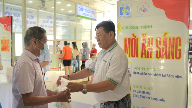 Nutifood tiếp sức dinh dưỡng cho bệnh nhân khó khăn- Ảnh 2. Nutifood tiếp sức dinh dưỡng cho bệnh nhân khó khăn- Ảnh 2.