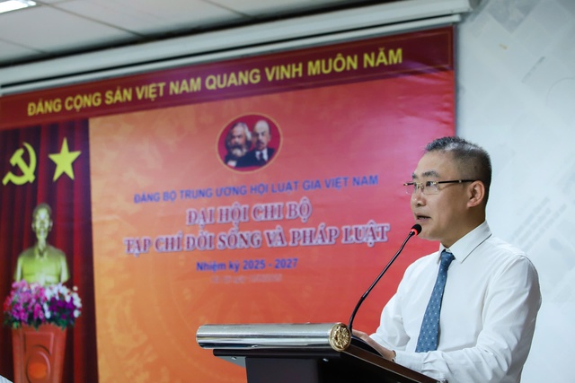 Chi bộ Tạp chí Đời sống và Pháp luật tổ chức thành công Đại hội nhiệm kỳ 2025-2027- Ảnh 2. Chi bộ Tạp chí Đời sống và Pháp luật tổ chức thành công Đại hội nhiệm kỳ 2025-2027- Ảnh 2.