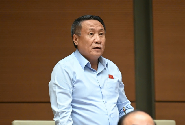 Tránh tình trạng "ôm đất chờ thời" khi miễn thuế đất nông nghiệp- Ảnh 1. Tránh tình trạng "ôm đất chờ thời" khi miễn thuế đất nông nghiệp- Ảnh 1.