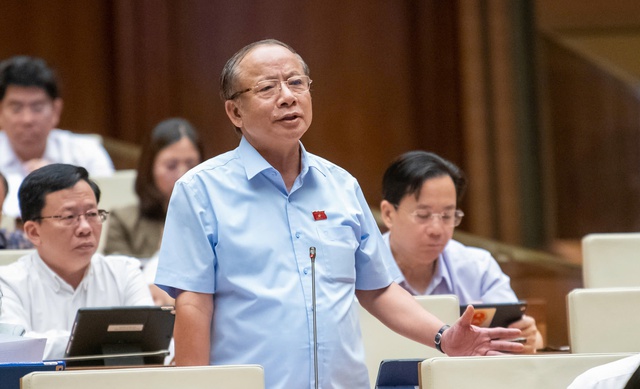Trung tâm tài chính quốc tế là sân chơi cho nhà giàu, không để "thử rồi sai"- Ảnh 1. Trung tâm tài chính quốc tế là sân chơi cho nhà giàu, không để "thử rồi sai"- Ảnh 1.