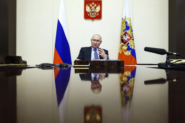 Ông Putin nói về bộ ba hạt nhân Nga, ra một loạt chỉ thị- Ảnh 1. Ông Putin nói về bộ ba hạt nhân Nga, ra một loạt chỉ thị- Ảnh 1.