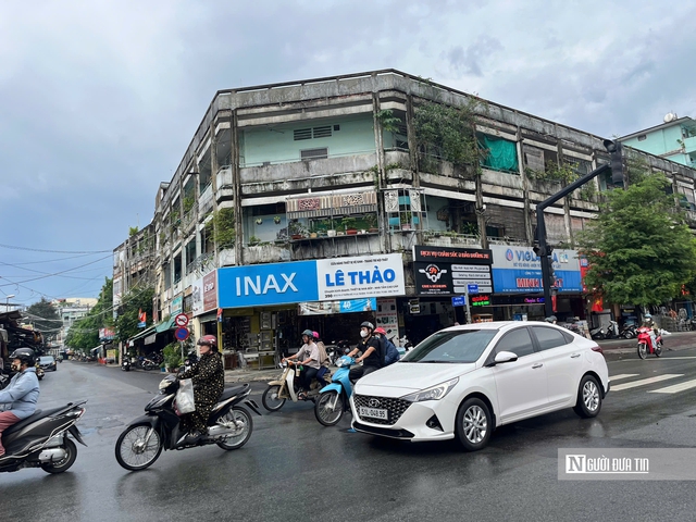 Loạt chung cư cũ chằng chịt dây điện, bịt kín lối thoát ở Tp.HCM sắp "lột xác"- Ảnh 21. Loạt chung cư cũ chằng chịt dây điện, bịt kín lối thoát ở Tp.HCM sắp "lột xác"- Ảnh 21.