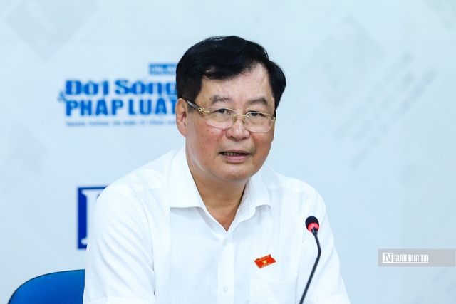 Lãnh đạo Hội Luật gia Việt Nam thăm và chúc mừng Tạp chí ĐS&PL nhân ngày Báo chí Cách mạng Việt Nam- Ảnh 2. Lãnh đạo Hội Luật gia Việt Nam thăm và chúc mừng Tạp chí ĐS&PL nhân ngày Báo chí Cách mạng Việt Nam- Ảnh 2.
