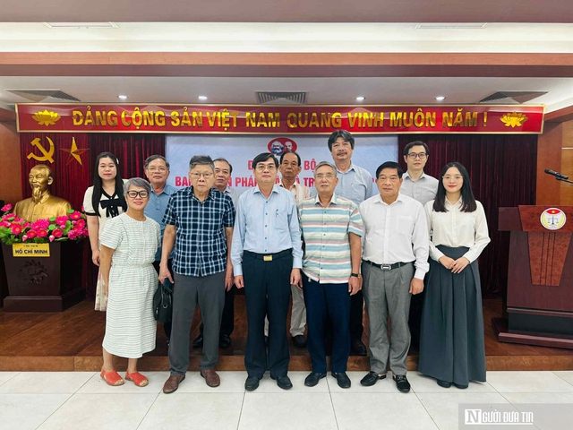 Chi bộ Ban Tư vấn pháp luật và Trợ giúp pháp lý tổ chức đại hội nhiệm kỳ 2025-2027 thành công- Ảnh 4. Chi bộ Ban Tư vấn pháp luật và Trợ giúp pháp lý tổ chức đại hội nhiệm kỳ 2025-2027 thành công- Ảnh 4.