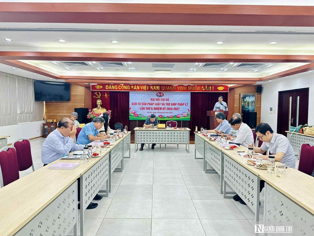 Chi bộ Ban Tư vấn pháp luật và Trợ giúp pháp lý tổ chức đại hội nhiệm kỳ 2025-2027 thành công- Ảnh 1. Chi bộ Ban Tư vấn pháp luật và Trợ giúp pháp lý tổ chức đại hội nhiệm kỳ 2025-2027 thành công- Ảnh 1.