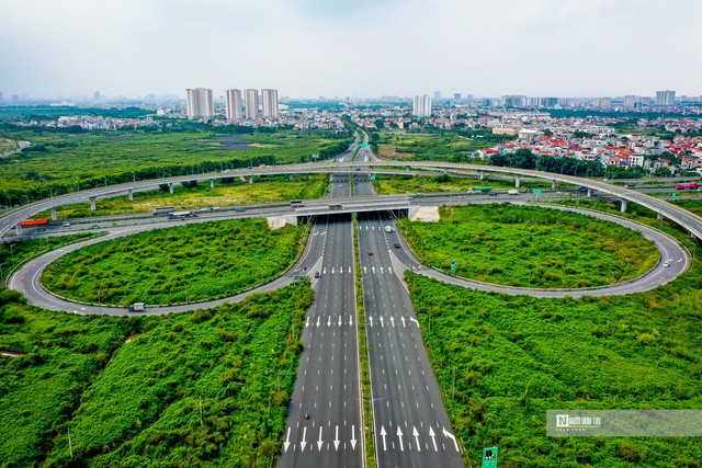 Giải ngân vốn đầu tư công đến hết tháng 5 ước đạt 22,2% kế hoạch- Ảnh 1. Giải ngân vốn đầu tư công đến hết tháng 5 ước đạt 22,2% kế hoạch- Ảnh 1.