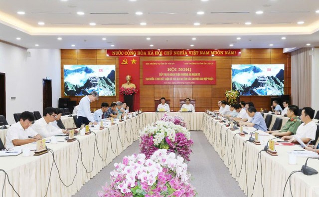 Ban Thường vụ Tỉnh ủy 2 tỉnh Lào Cai - Yên Bái hoàn thiện phương án nhân sự tỉnh Lào Cai mới (sau hợp nhất)- Ảnh 2. Ban Thường vụ Tỉnh ủy 2 tỉnh Lào Cai - Yên Bái hoàn thiện phương án nhân sự tỉnh Lào Cai mới (sau hợp nhất)- Ảnh 2.