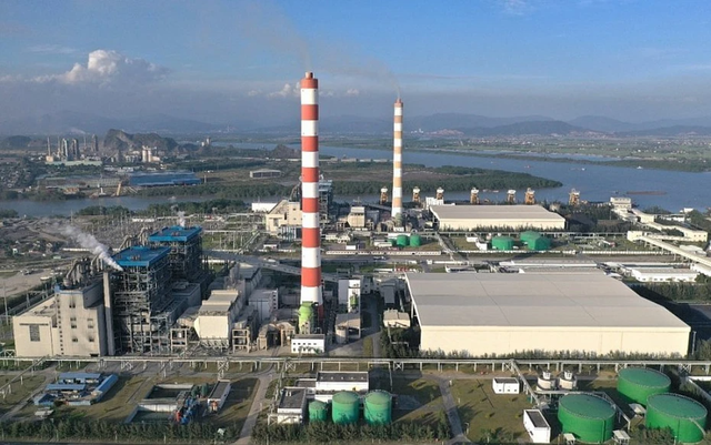 Nhiệt điện Hải Phòng "mạnh tay" tăng thu nhập cho các lãnh đạo- Ảnh 1. Nhiệt điện Hải Phòng "mạnh tay" tăng thu nhập cho các lãnh đạo- Ảnh 1.