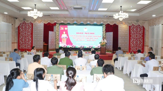 Hội Luật gia tỉnh Bạc Liêu phát huy vai trò trong xây dựng và phổ biến pháp luật- Ảnh 2. Hội Luật gia tỉnh Bạc Liêu phát huy vai trò trong xây dựng và phổ biến pháp luật- Ảnh 2.