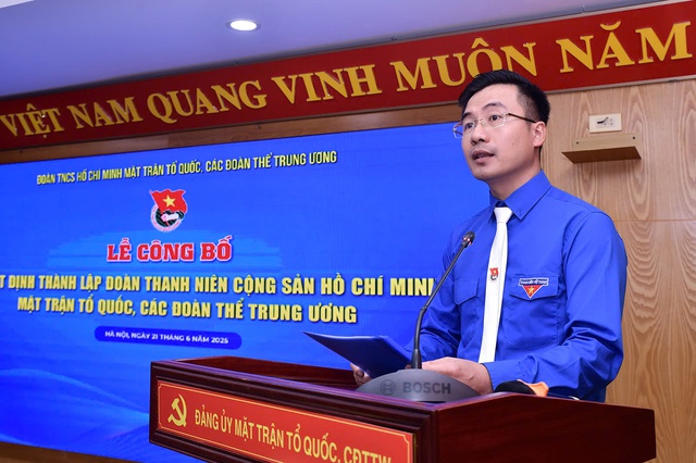 Công bố quyết định thành lập Đoàn TNCS Hồ Chí Minh Mặt trận Tổ quốc, các đoàn thể Trung ương- Ảnh 3. Công bố quyết định thành lập Đoàn TNCS Hồ Chí Minh Mặt trận Tổ quốc, các đoàn thể Trung ương- Ảnh 3.