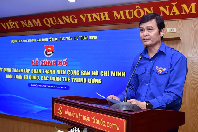 Công bố quyết định thành lập Đoàn TNCS Hồ Chí Minh Mặt trận Tổ quốc, các đoàn thể Trung ương- Ảnh 2. Công bố quyết định thành lập Đoàn TNCS Hồ Chí Minh Mặt trận Tổ quốc, các đoàn thể Trung ương- Ảnh 2.