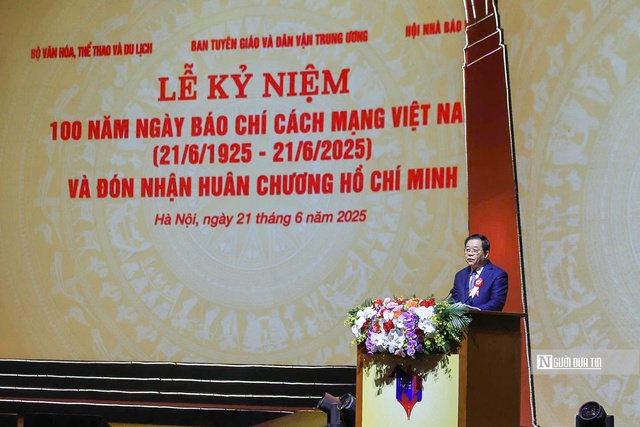 Trăm năm vẻ vang đã qua và trăm năm phía trước của Báo chí Cách mạng Việt Nam- Ảnh 4. Trăm năm vẻ vang đã qua và trăm năm phía trước của Báo chí Cách mạng Việt Nam- Ảnh 4.