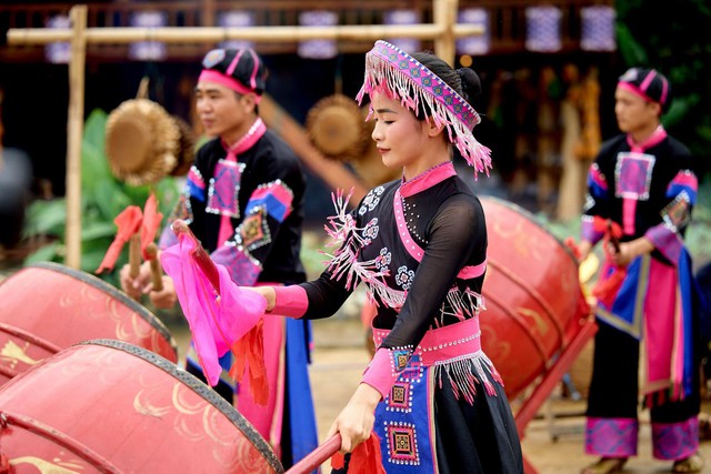 Fansipan ra mắt show diễn thể nghiệm ‘Đỉnh thiêng du ký’ tại 3 địa điểm, 3 độ cao của nóc nhà Đông Dương- Ảnh 3. Fansipan ra mắt show diễn thể nghiệm ‘Đỉnh thiêng du ký’ tại 3 địa điểm, 3 độ cao của nóc nhà Đông Dương- Ảnh 3.