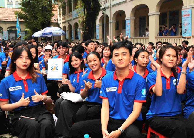 Bản tin 24/6: Sẵn sàng cho kỳ thi tốt nghiệp THPT 2025- Ảnh 1. Bản tin 24/6: Sẵn sàng cho kỳ thi tốt nghiệp THPT 2025- Ảnh 1.