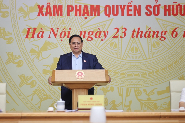 Thủ tướng: Mỗi ngày đều là cao điểm quét sạch buôn lậu, hàng giả- Ảnh 1. Thủ tướng: Mỗi ngày đều là cao điểm quét sạch buôn lậu, hàng giả- Ảnh 1.