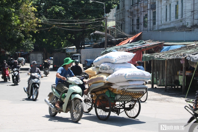 Gồng mình mưu sinh giữa "chảo lửa" miền Trung- Ảnh 3.