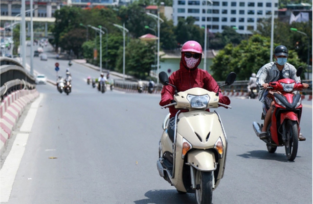 Dự báo thời tiết ngày 25/6: Miền Bắc ngày nắng rát, chiều tối vẫn có mưa to- Ảnh 1. Dự báo thời tiết ngày 25/6: Miền Bắc ngày nắng rát, chiều tối vẫn có mưa to- Ảnh 1.