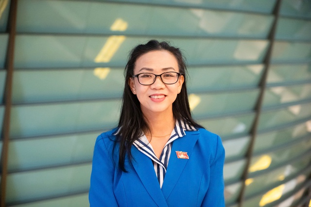 Kỳ họp lịch sử tạo "luồng gió mới" để đất nước cất cánh- Ảnh 5. Kỳ họp lịch sử tạo "luồng gió mới" để đất nước cất cánh- Ảnh 5.