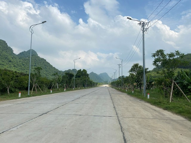 Tỉnh Hoà Bình chấp thuận chủ trương đầu tư và Nhà đầu tư CCN Đồng Tâm II quy mô 66 ha- Ảnh 2. Tỉnh Hoà Bình chấp thuận chủ trương đầu tư và Nhà đầu tư CCN Đồng Tâm II quy mô 66 ha- Ảnh 2.