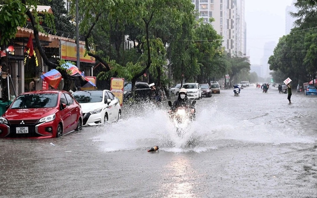 Dự báo thời tiết ngày 28/6: Miền Bắc lại sắp hứng mưa to như trút nước- Ảnh 1.