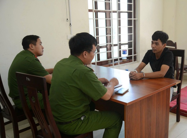 Bắt giữ người đàn ông bắt cóc con riêng của người yêu cũ- Ảnh 1. Bắt giữ người đàn ông bắt cóc con riêng của người yêu cũ- Ảnh 1.
