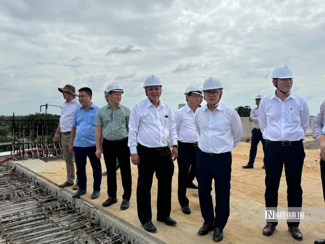 Công trình trọng điểm đồng loạt về đích, Bình Dương sẵn sàng cho giai đoạn mới- Ảnh 1. Công trình trọng điểm đồng loạt về đích, Bình Dương sẵn sàng cho giai đoạn mới- Ảnh 1.