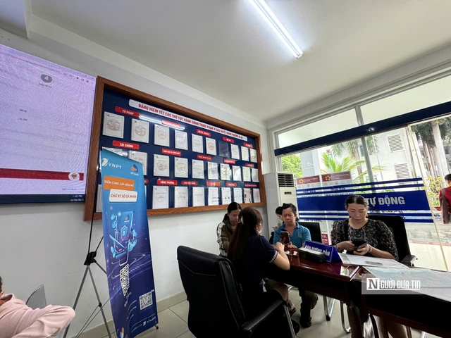 Loạt trụ sở ở Bình Dương thay biển, trước giờ “G” nhập vào Tp.HCM- Ảnh 3. Loạt trụ sở ở Bình Dương thay biển, trước giờ “G” nhập vào Tp.HCM- Ảnh 3.