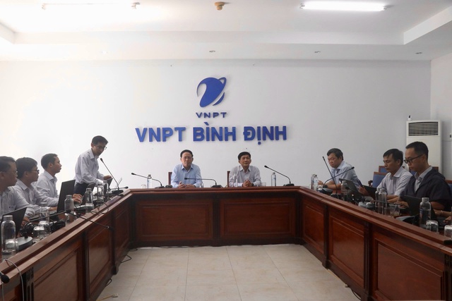 Bình Định hoàn tất chuẩn bị hệ thống thông tin trước sáp nhập- Ảnh 3. Bình Định hoàn tất chuẩn bị hệ thống thông tin trước sáp nhập- Ảnh 3.