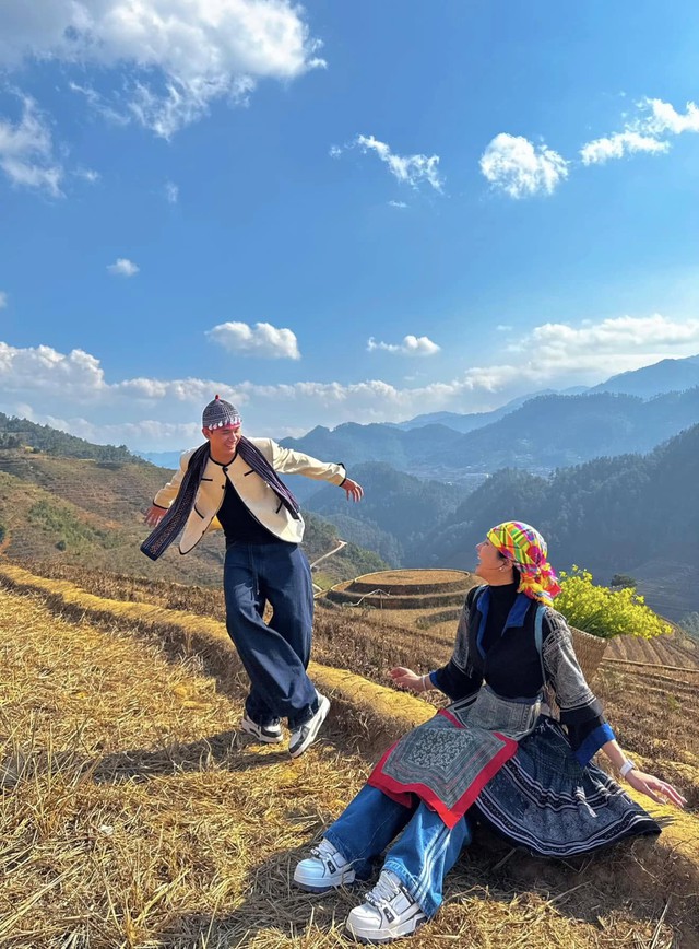 "Tóm dính" khoảnh khắc thân mật của Diệp Lâm Anh bên bạn trai kém 11 tuổi- Ảnh 4. "Tóm dính" khoảnh khắc thân mật của Diệp Lâm Anh bên bạn trai kém 11 tuổi- Ảnh 4.