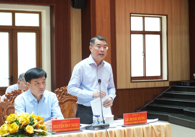 Tổng Bí thư Tô Lâm: Hợp nhất Vĩnh Long, Bến Tre, Trà Vinh là quyết định chiến lược- Ảnh 4. Tổng Bí thư Tô Lâm: Hợp nhất Vĩnh Long, Bến Tre, Trà Vinh là quyết định chiến lược- Ảnh 4.
