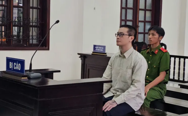 Bản án cho thanh niên đánh gục bạn gái sau câu nói: “Em chỉ là người thay thế vợ anh”- Ảnh 1.