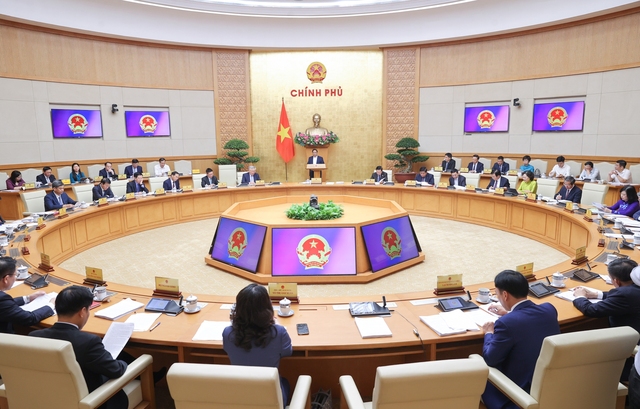 Thủ tướng: Thị trường vàng, kinh doanh hàng giả còn diễn biến phức tạp- Ảnh 2. Thủ tướng: Thị trường vàng, kinh doanh hàng giả còn diễn biến phức tạp- Ảnh 2.