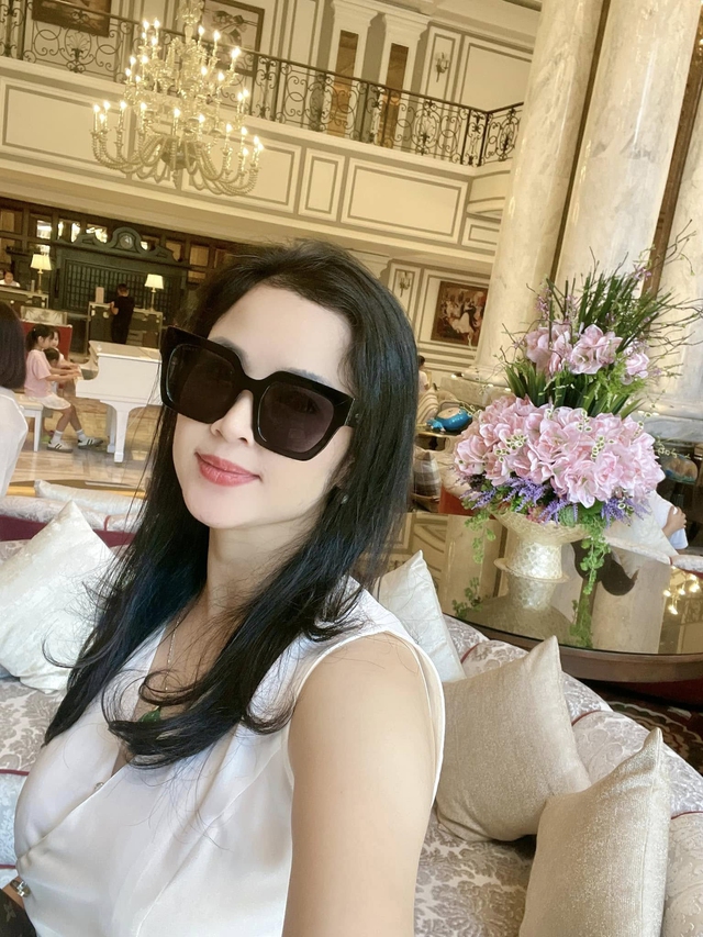 Hoa hậu Minh Phương của "Chạy án": Đánh đổi sự nghiệp để lấy chồng rồi nhận kết đắng, sống kín tiếng sau ly hôn- Ảnh 8. Hoa hậu Minh Phương của "Chạy án": Đánh đổi sự nghiệp để lấy chồng rồi nhận kết đắng, sống kín tiếng sau ly hôn- Ảnh 8.