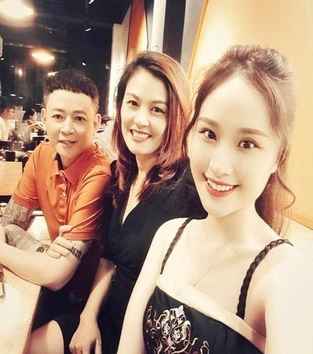 Hoa Thúy nổi danh từ "Cảnh sát hình sự" cách đây gần 30 năm, U50 bình yên sau 2 lần ly hôn- Ảnh 9. Hoa Thúy nổi danh từ "Cảnh sát hình sự" cách đây gần 30 năm, U50 bình yên sau 2 lần ly hôn- Ảnh 9.