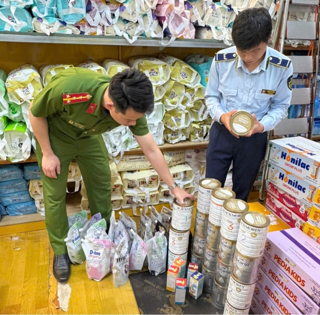 HĐND Nghệ An đưa vấn đề hàng giả, hàng nhái, thực phẩm bẩn vào chất vấn- Ảnh 3. HĐND Nghệ An đưa vấn đề hàng giả, hàng nhái, thực phẩm bẩn vào chất vấn- Ảnh 3.