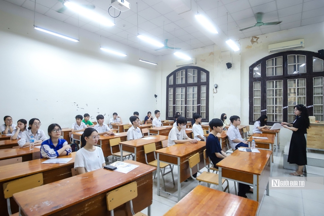 Không gây áp lực cho thí sinh trong kỳ thi vào lớp 10- Ảnh 9. Không gây áp lực cho thí sinh trong kỳ thi vào lớp 10- Ảnh 9.