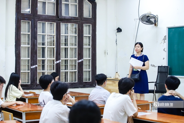 Không gây áp lực cho thí sinh trong kỳ thi vào lớp 10- Ảnh 13. Không gây áp lực cho thí sinh trong kỳ thi vào lớp 10- Ảnh 13.