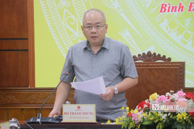 Phó Thủ tướng Nguyễn Hòa Bình: Tháo gỡ điểm nghẽn giải phóng mặt bằng, đẩy mạnh giải ngân vốn đầu tư công- Ảnh 3. Phó Thủ tướng Nguyễn Hòa Bình: Tháo gỡ điểm nghẽn giải phóng mặt bằng, đẩy mạnh giải ngân vốn đầu tư công- Ảnh 3.