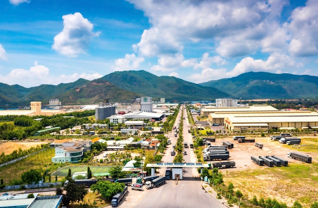 Bình Định:Chấp thuận đầu tư 700 tỷ đồng xây dựng nhà máy sản xuất giấy tại KCN Nhơn Hòa- Ảnh 1. Bình Định:Chấp thuận đầu tư 700 tỷ đồng xây dựng nhà máy sản xuất giấy tại KCN Nhơn Hòa- Ảnh 1.