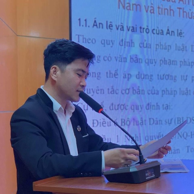 Bi kịch của đứa trẻ trong vụ án mạng ở Huế: Mất mẹ và đối mặt với việc cha bị tử hình- Ảnh 3. Bi kịch của đứa trẻ trong vụ án mạng ở Huế: Mất mẹ và đối mặt với việc cha bị tử hình- Ảnh 3.