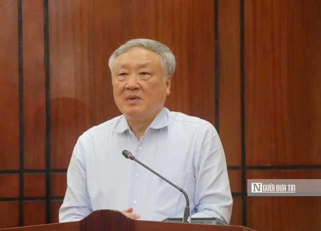 Phó Thủ tướng Nguyễn Hòa Bình: Tháo gỡ điểm nghẽn giải phóng mặt bằng, đẩy mạnh giải ngân vốn đầu tư công- Ảnh 1. Phó Thủ tướng Nguyễn Hòa Bình: Tháo gỡ điểm nghẽn giải phóng mặt bằng, đẩy mạnh giải ngân vốn đầu tư công- Ảnh 1.