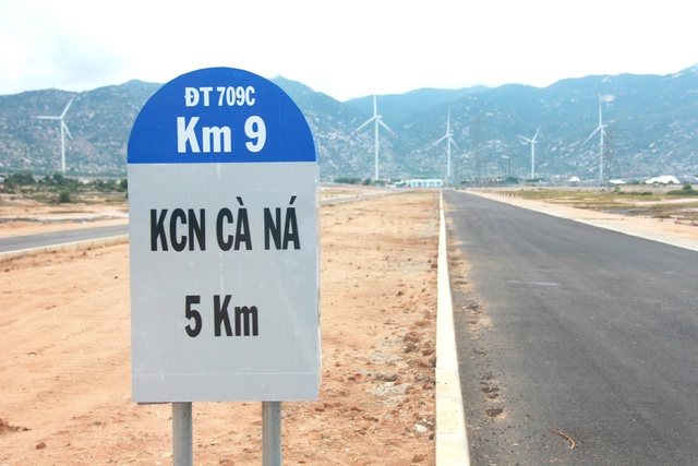 Đẩy nhanh thi công nút giao Thuận Nam, mở rộng "cánh cửa" logistics cho Ninh Thuận- Ảnh 3. Đẩy nhanh thi công nút giao Thuận Nam, mở rộng "cánh cửa" logistics cho Ninh Thuận- Ảnh 3.