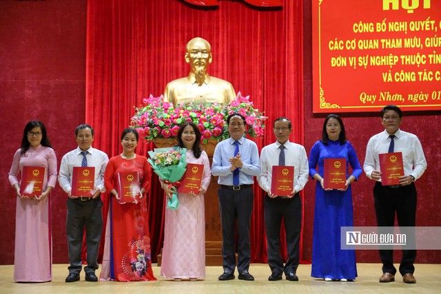 Bí thư Tỉnh ủy Hồ Quốc Dũng: Tránh khoảng trống, chồng chéo hoặc gián đoạn trong lãnh đạo, quản lý- Ảnh 5.