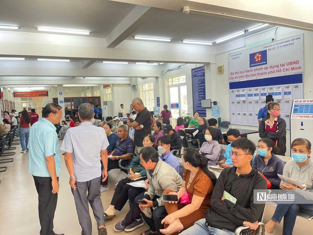 Chính quyền 2 cấp đi vào vận hành: Người dân Tp.HCM phấn khởi vì thủ tục nhanh, gọn- Ảnh 28.