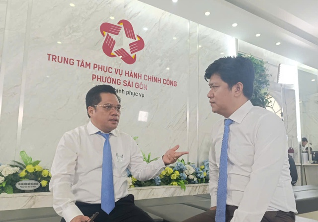 Chính quyền 2 cấp đi vào vận hành: Người dân Tp.HCM phấn khởi vì thủ tục nhanh, gọn- Ảnh 4.
