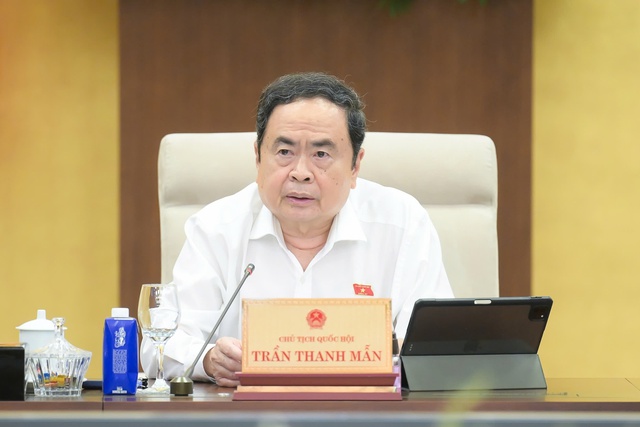 Kỳ họp thứ 10 giải quyết cấp bách những vướng mắc, trong điều hành kinh tế - xã hội- Ảnh 2. Kỳ họp thứ 10 giải quyết cấp bách những vướng mắc, trong điều hành kinh tế - xã hội- Ảnh 2.